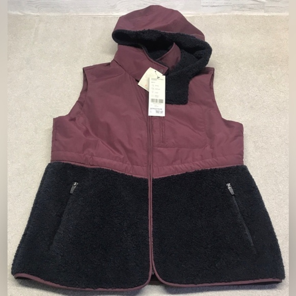 Sweaty Betty London Sz L Maroon/Black Harmonise Luxe Fleece Sleeveless Vest NWT